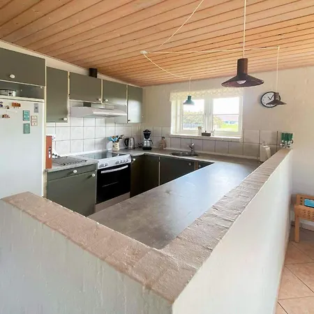 6 Person In Harbo Re * Vejlby (Harboore)