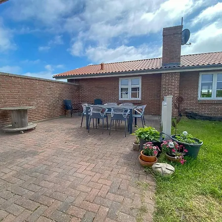 6 Person In Harbo Re * Vejlby (Harboore)