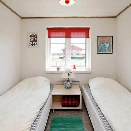 6 Person In Harboore-by Traum