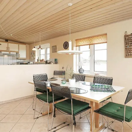 6 Person In Harbo Re * Vejlby (Harboore)